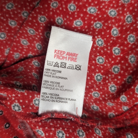 Cooperative Urban Outfitters Snap Wrap Red Blouse Size S - Picture 7 of 7